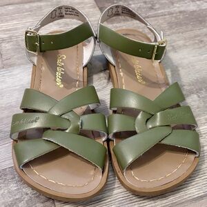 Salt waters girls sz 2